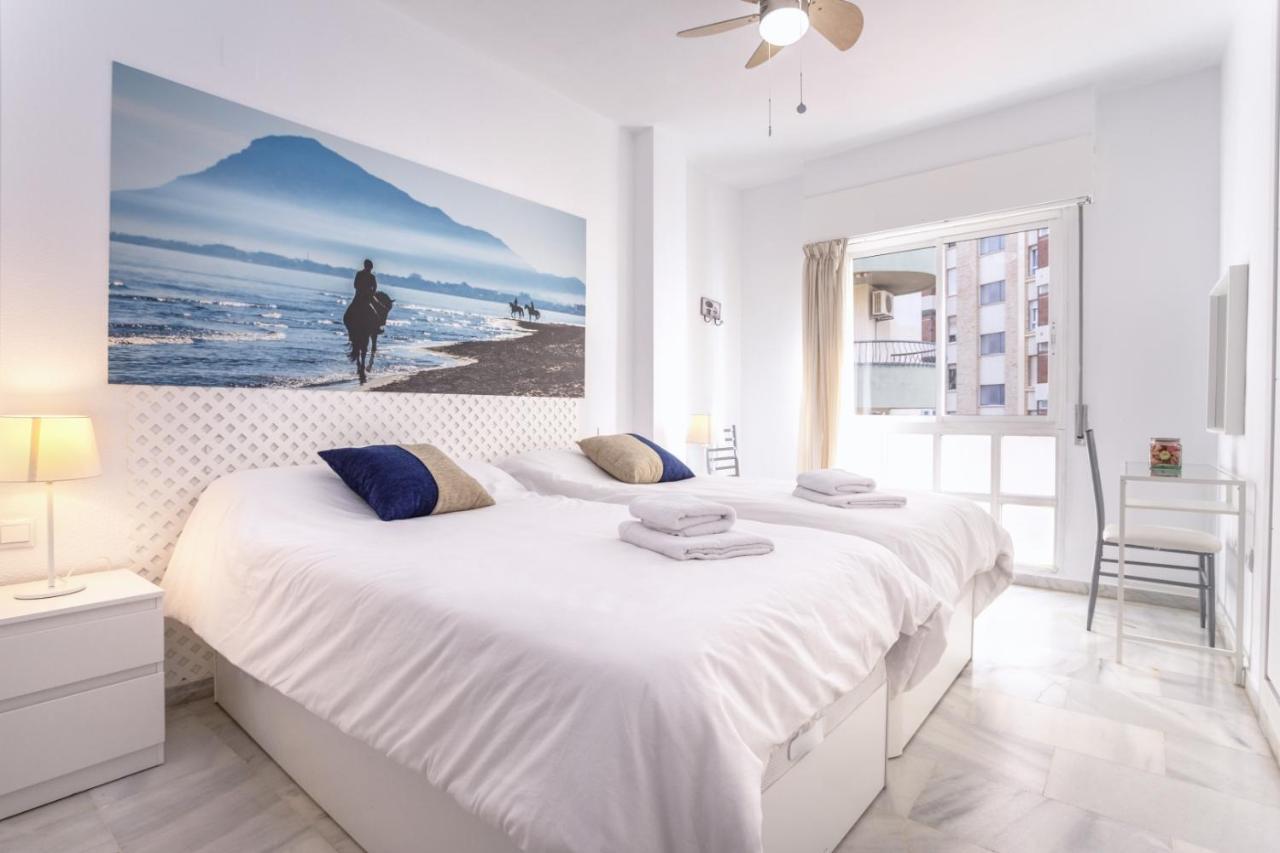 Rentcostadelsol Malagueta Arenal Малага Экстерьер фото